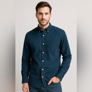 GAP Denim Slim Fit Polka Dot Button Down Shirt Men’s Large Navy Blue Casual